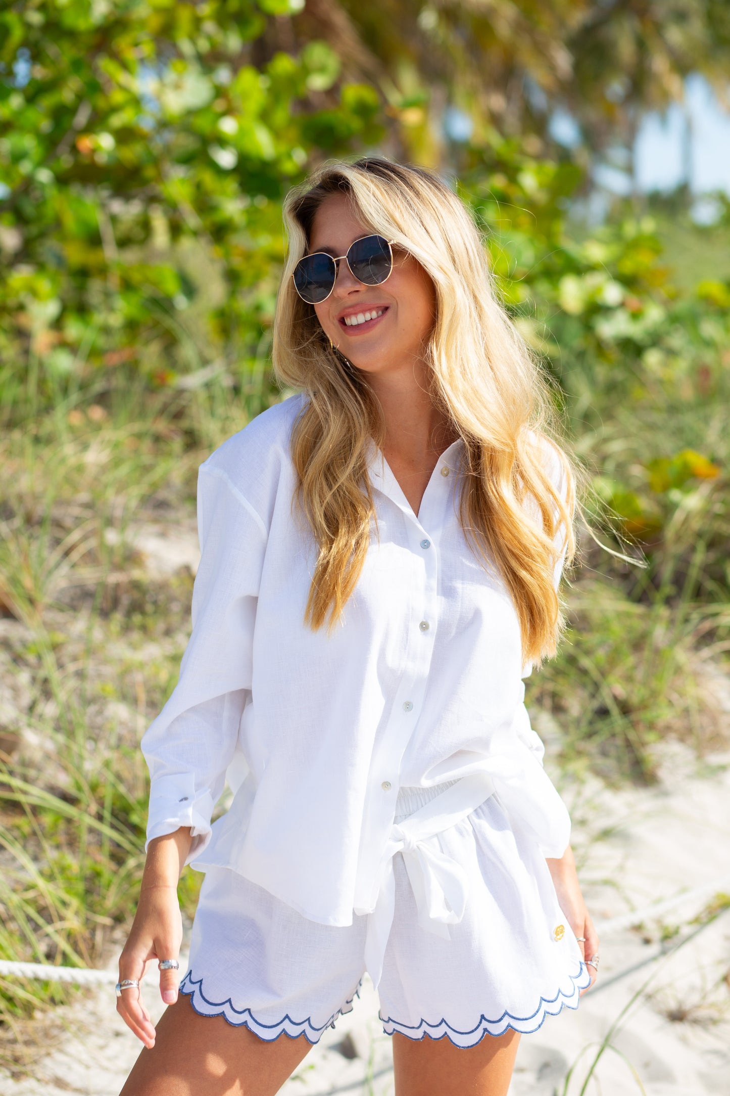 Scalloped Embroidered White Linen Like Pull-on Shorts